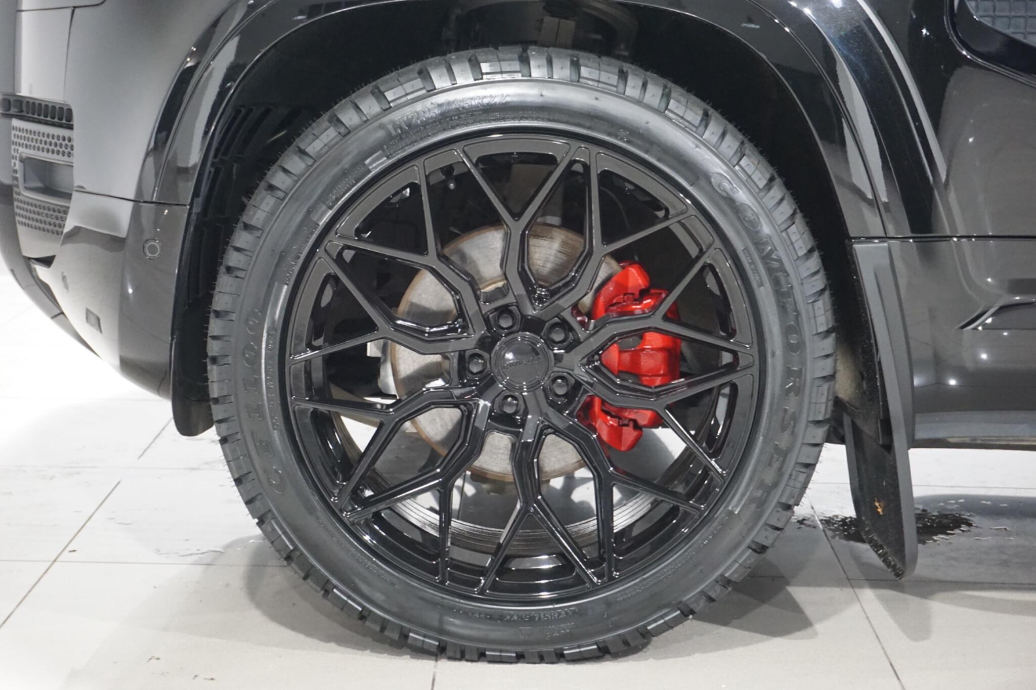 Land Rover Defender 110 3.0 D250 MHEV X-Dynamic HSE SUV 5dr Diesel Auto 4WD Euro 6 (s/s) (250 ps)